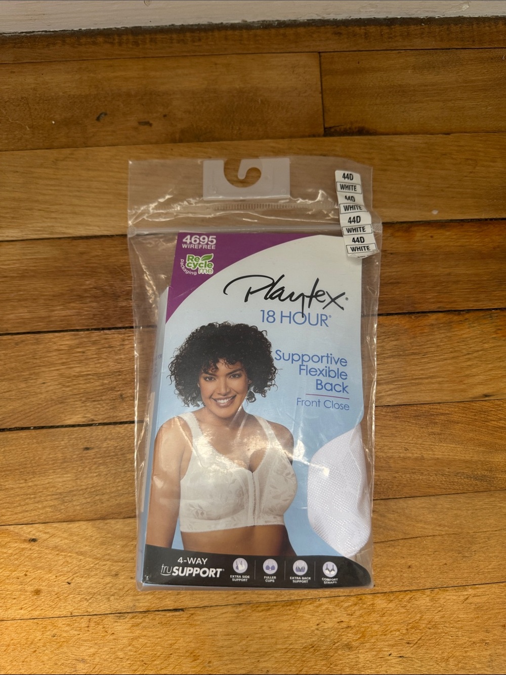 NWT Playtex 18 Hour Supportive Flexible Back Bra in White